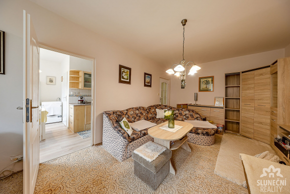 Pronájem bytu 2+1 se šatnou, 61 m², Uherské Hradiště - Štěpn - 2