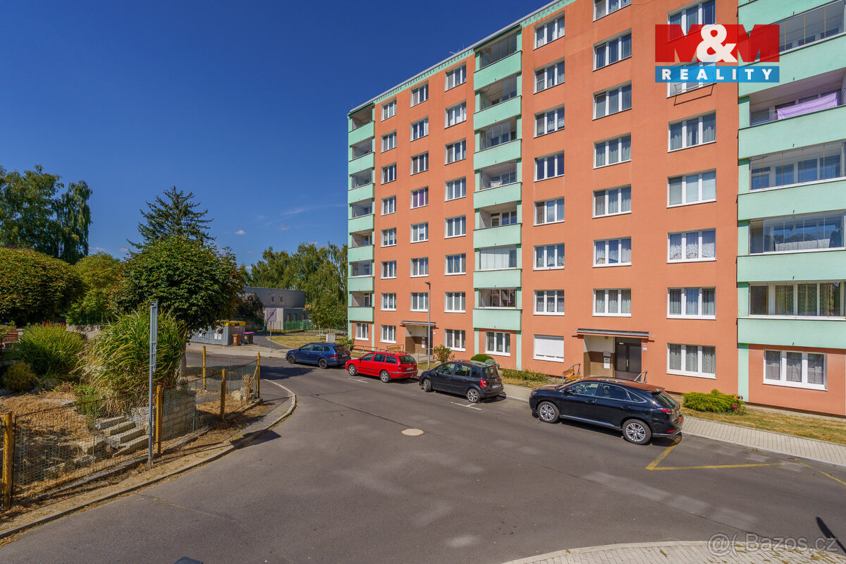 Prodej bytu 3+1, 83 m², Karlovy Vary, ul. Dvořákova - 2