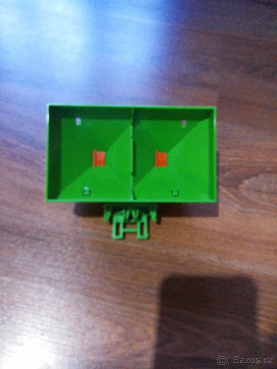 Rozmetadlo hnojiva Amazon - 2