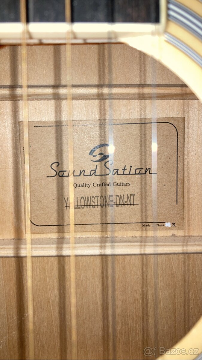 Akustická kytara - 2