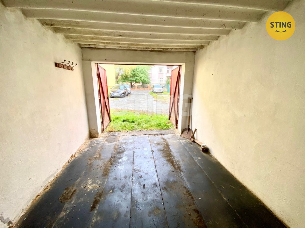 Pronájem garáže Opava - ul. Máchova, 133713 - 2