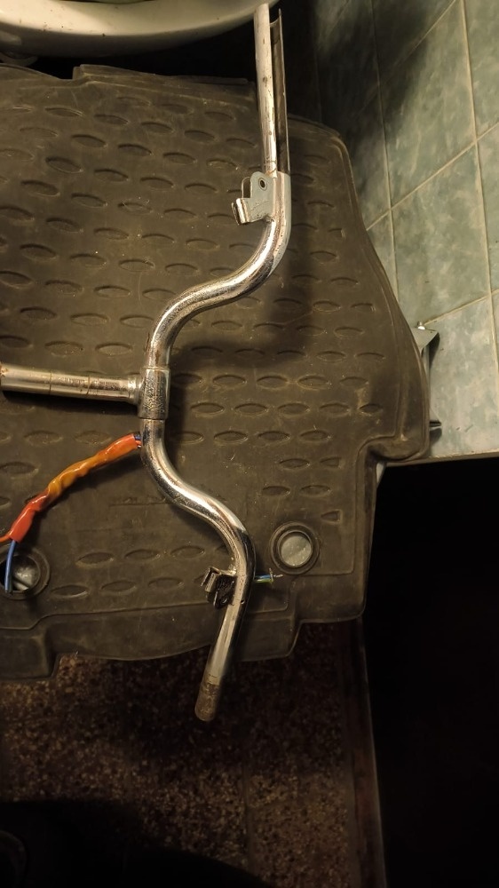 Klakson 4V na jawa 550 pařez mám i řidítka - 2