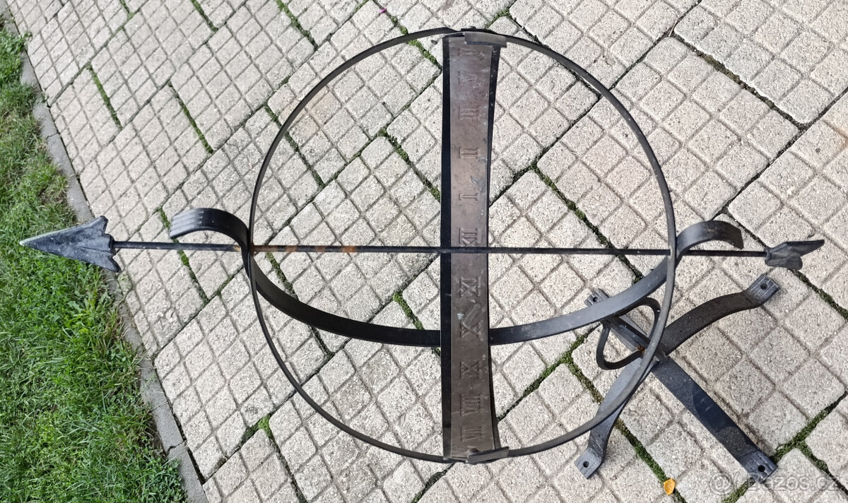 Sluneční hodiny - 2