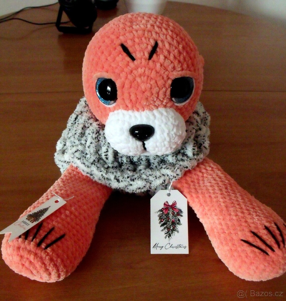 PYŽAMOŽROUT LACHTAN - 2