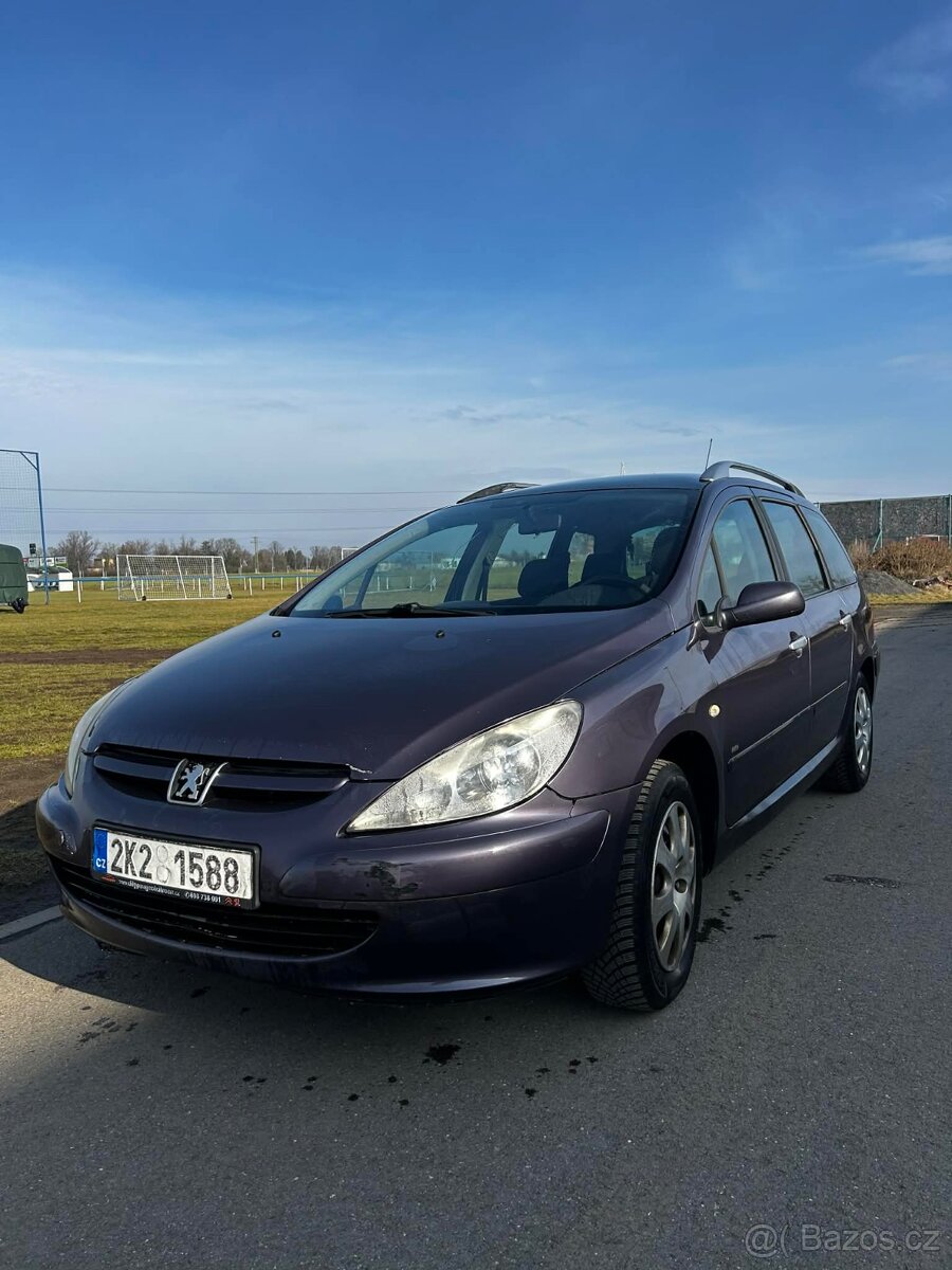 Peugeot 307 (7 míst) - 2