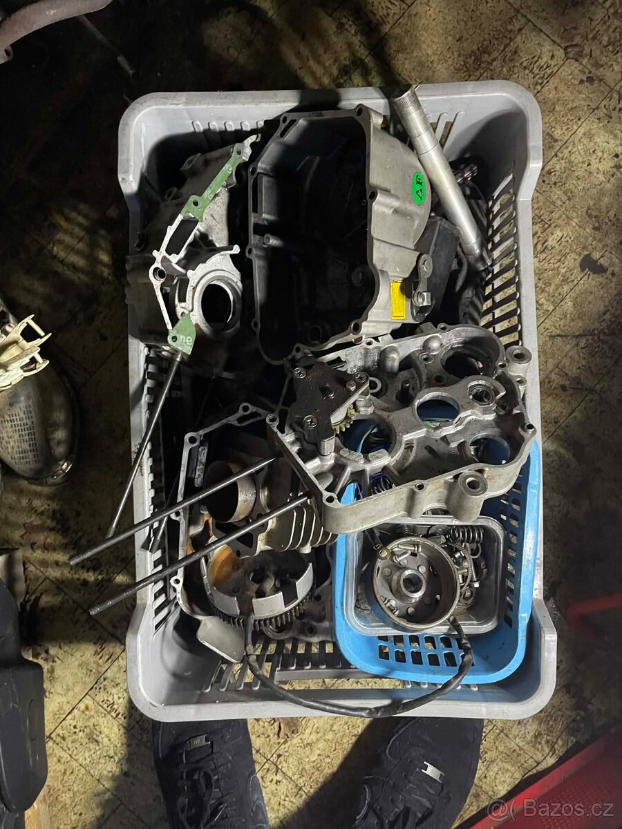 prodam dily yx140 - 2