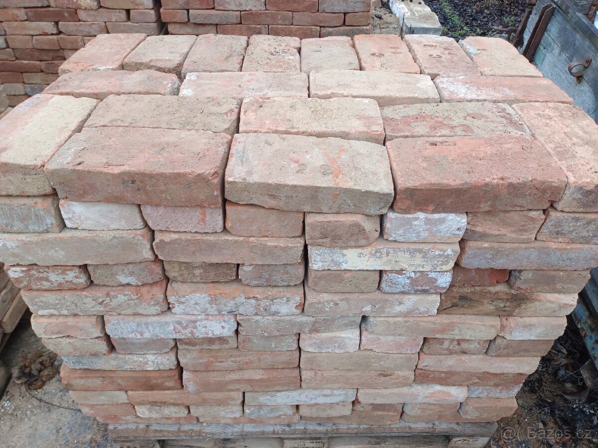 Cihly pálené, zvonivky - 2