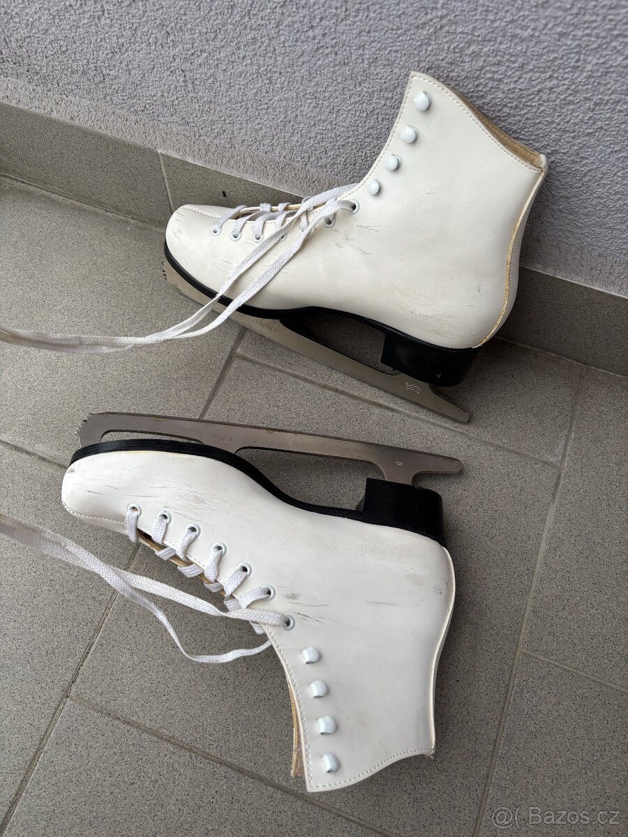 Dámské brusle vel. 39,5 - 2