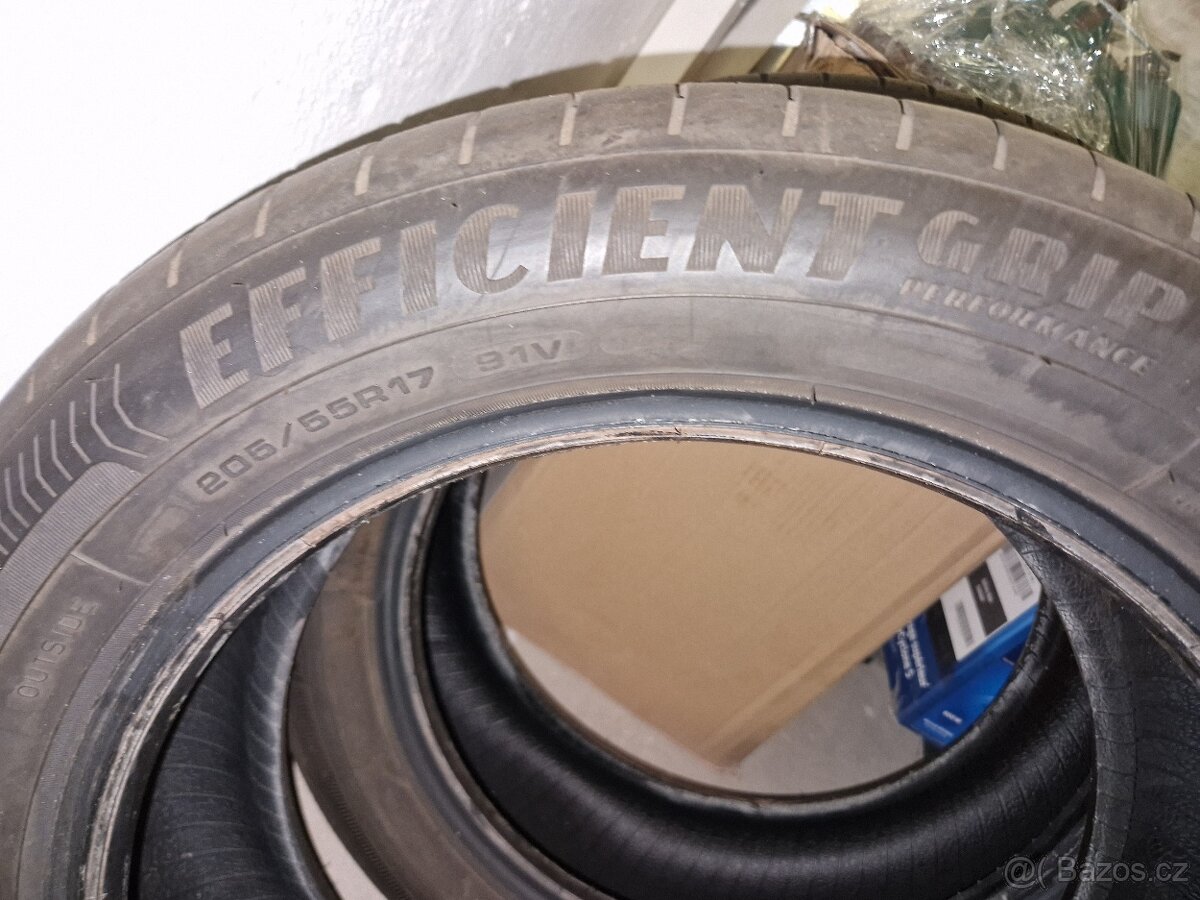 205/55 R17 91V. Goodyear EfficientGrip Performance - 2
