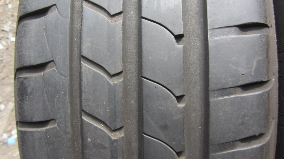 Letní pneu 195/60/16 Good Year - 2