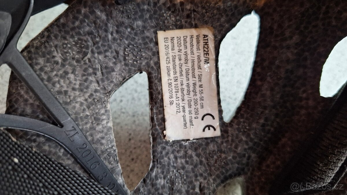 Cyklistická přilba R2 M 55-58 - 2