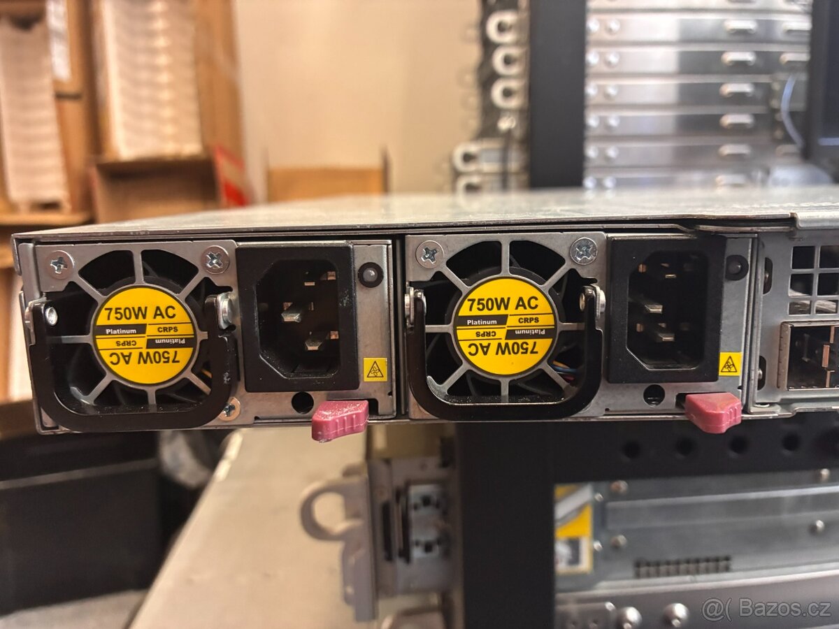 Supermicro 1028U 10SFF 2PSU, 2xE5-2630Lv3, 64GB RAM - 2