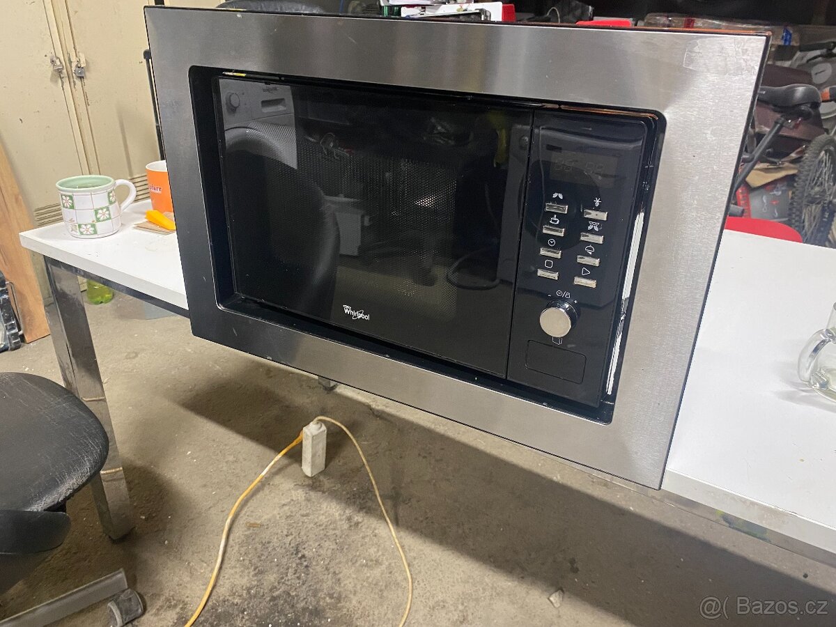 vestavná mikrovlnka whirlpool - 2