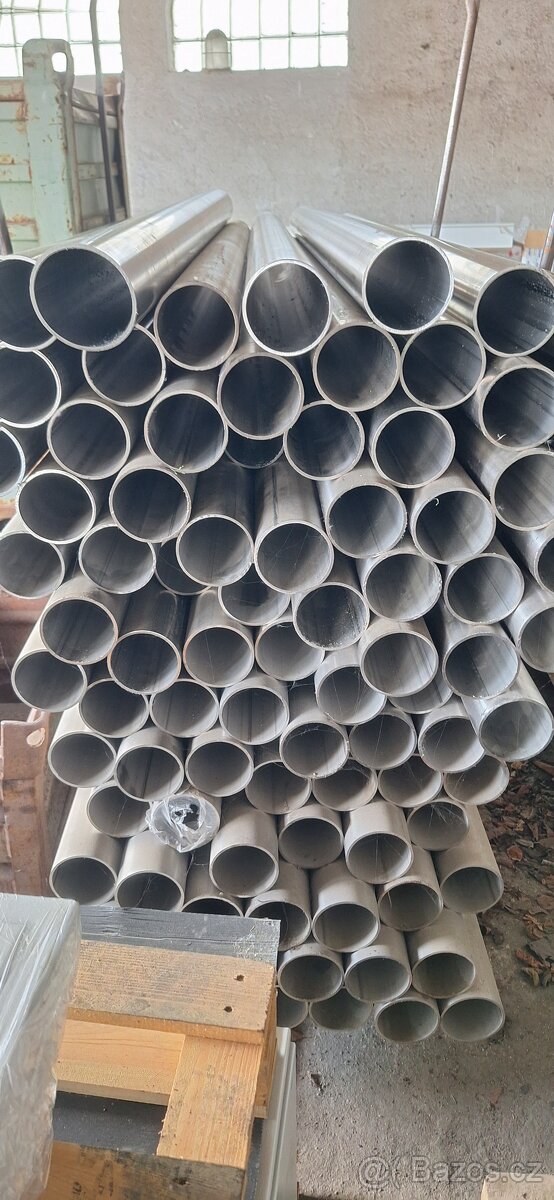 Nerez trubky 101.6x4 mm - 2