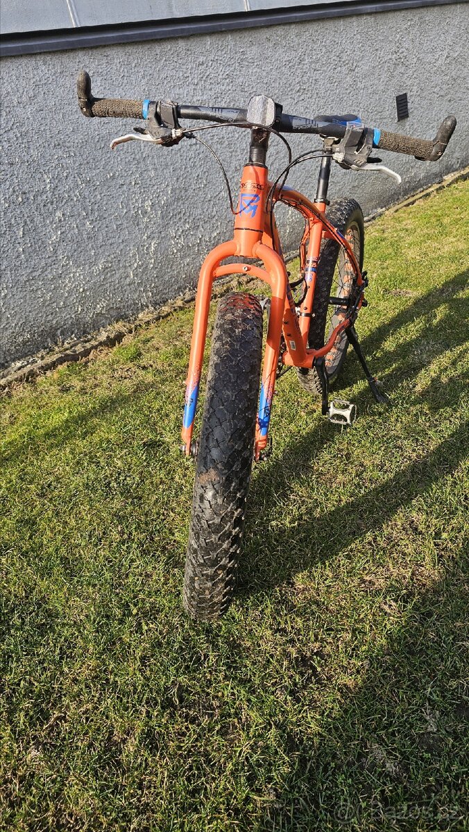 Rock machine Blizzard - 2