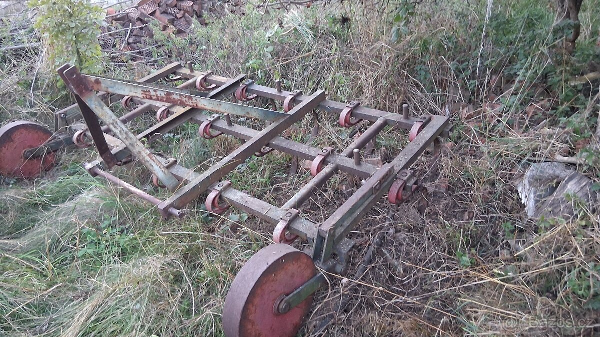 Kultivátor za traktor - 2