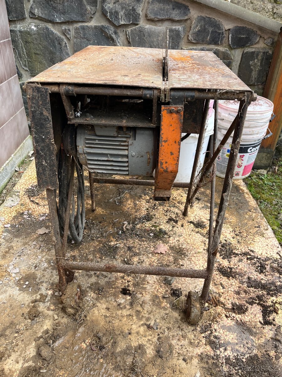 Cirkularka Narex 380V 4 kolik - 2