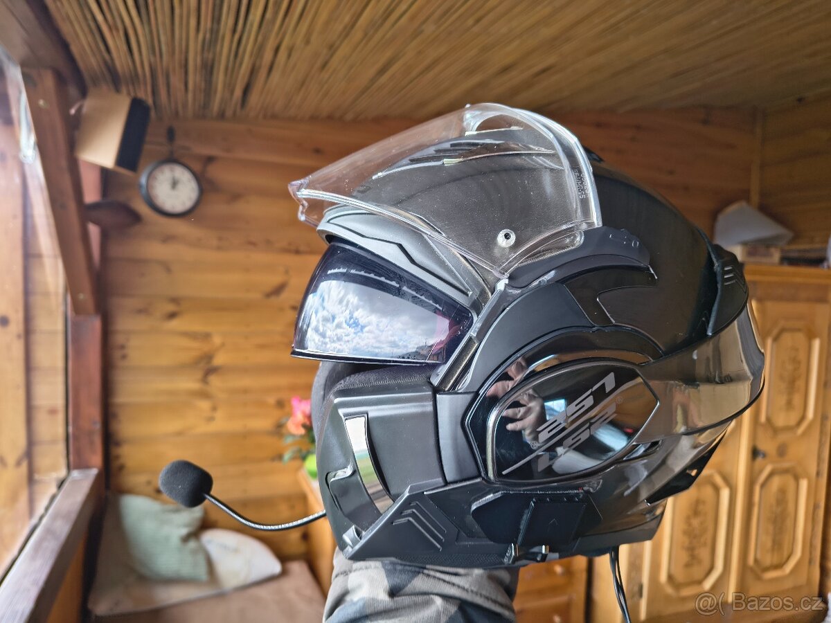 Překlápěcí helma Ls2 - 2
