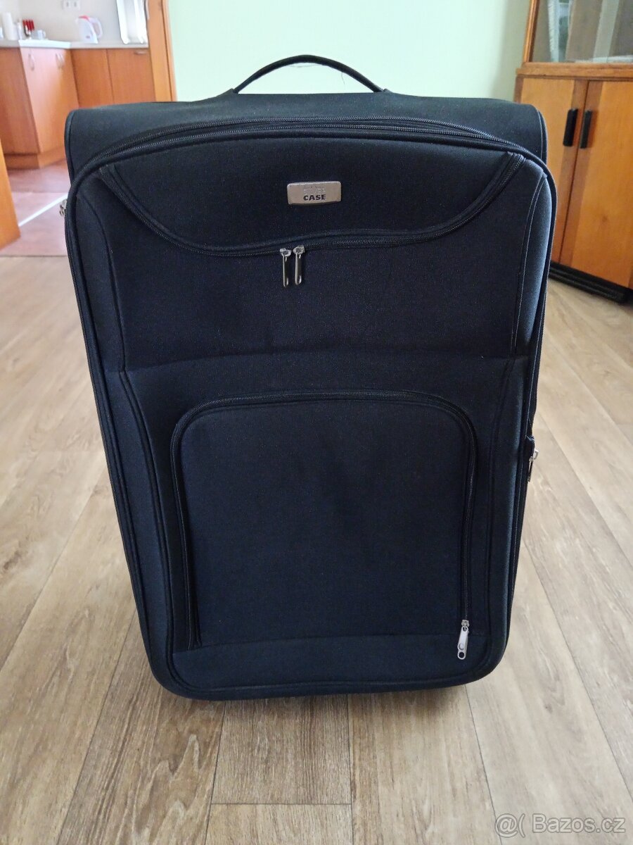 Prodej cestovního kufru - 2