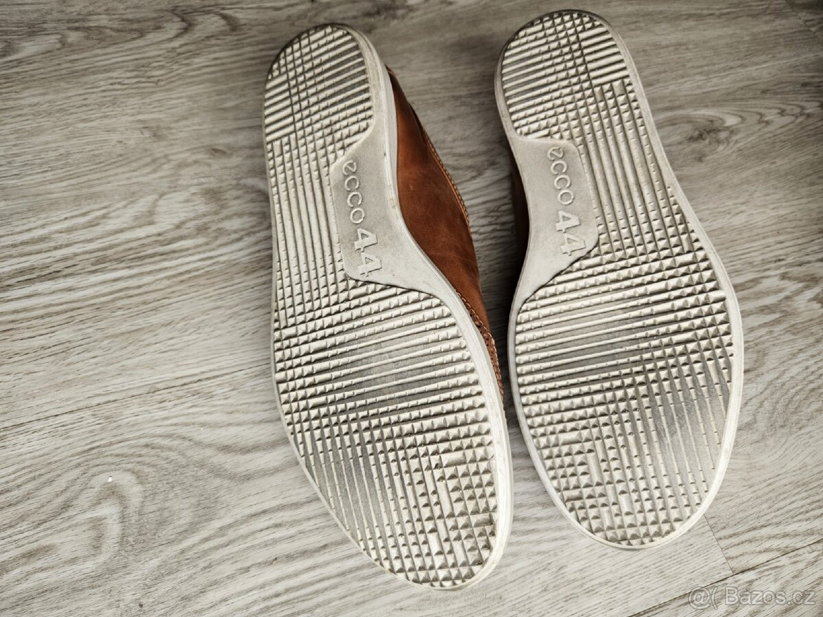 Ecco panske boty 44 - 2