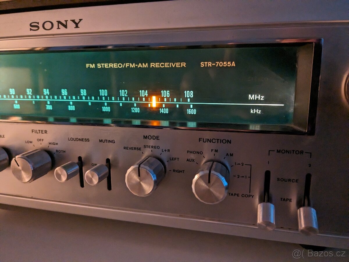 Sony STR-7055A - 2