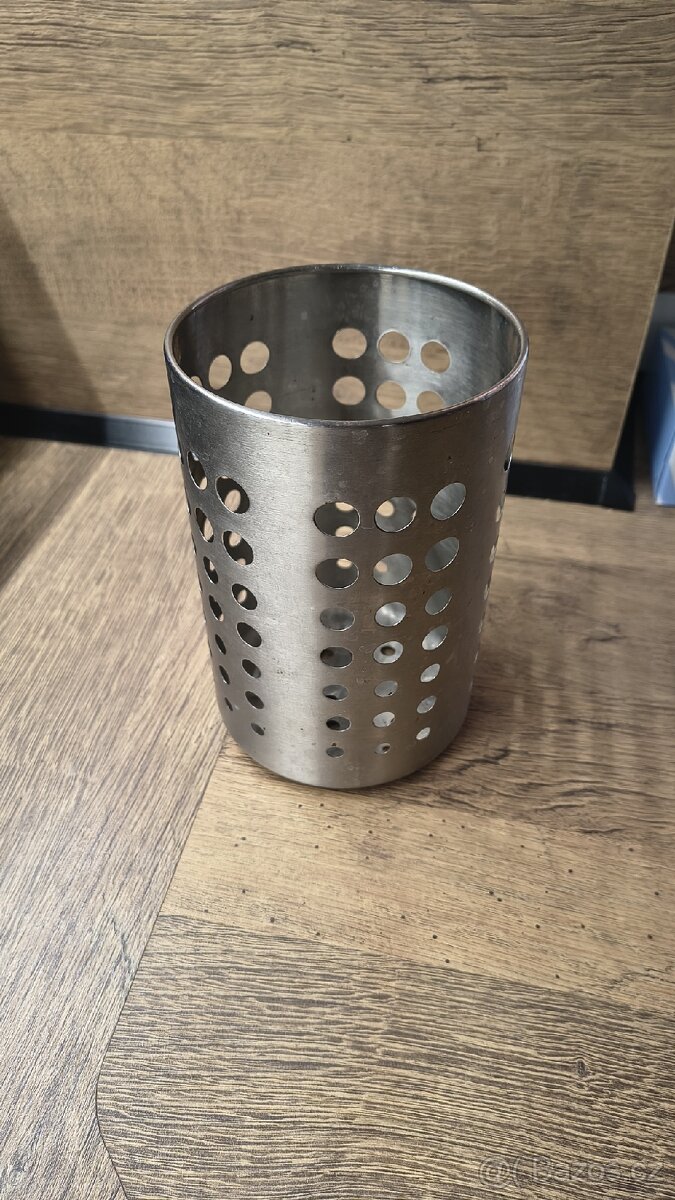 Kuchyňské pomůcky - 2