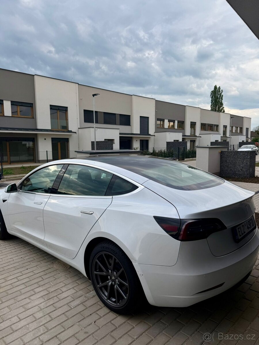 Tesla Model 3 Standard Range Plus – Záruka do 2027, TOP stav - 2