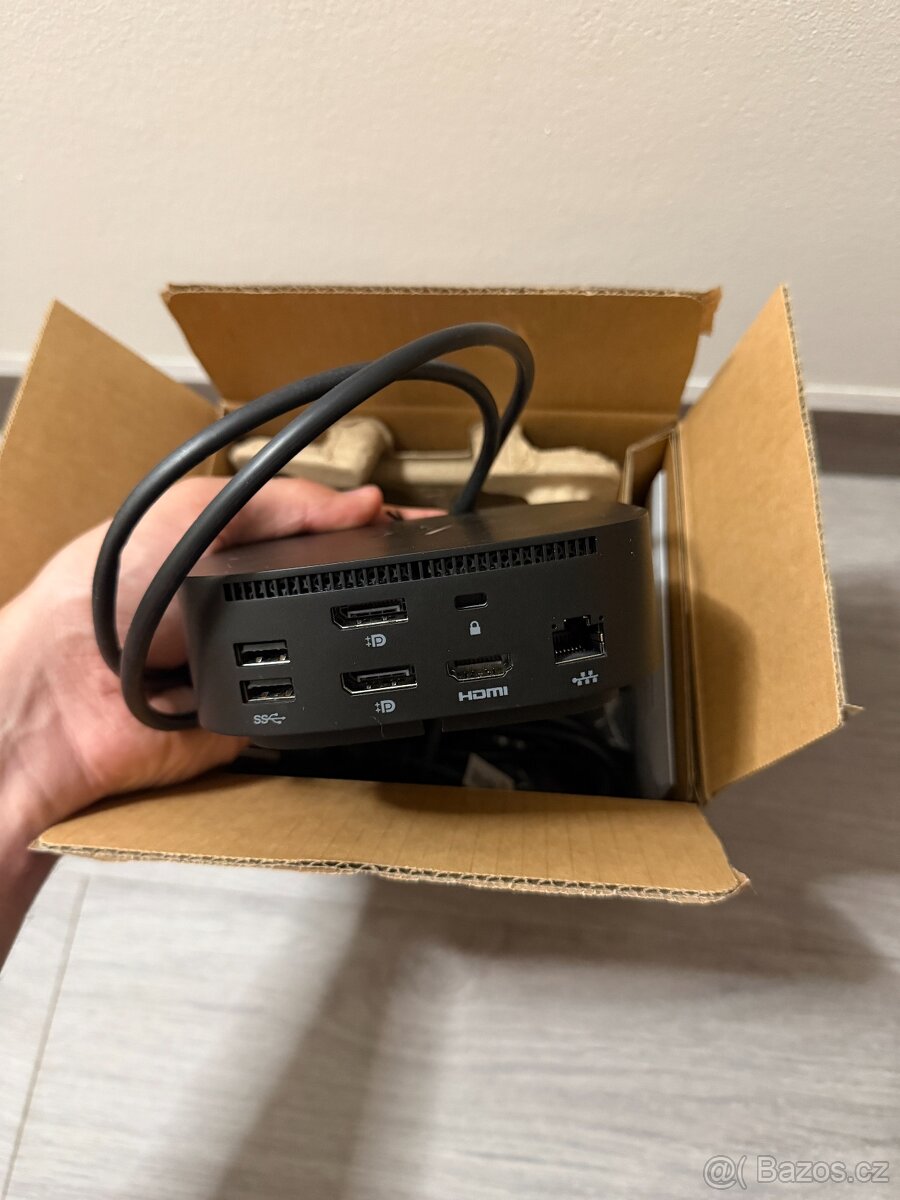 Prodám dokovací stanici HP USB-C G5 - 2