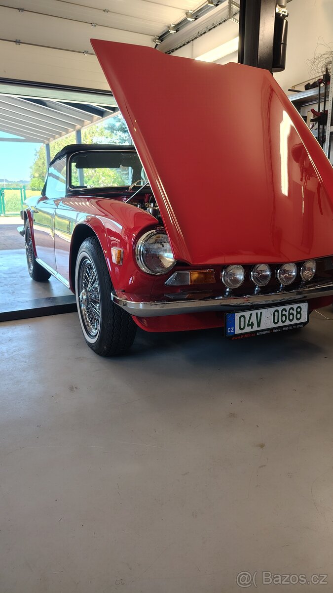 Triumph TR6 - 2