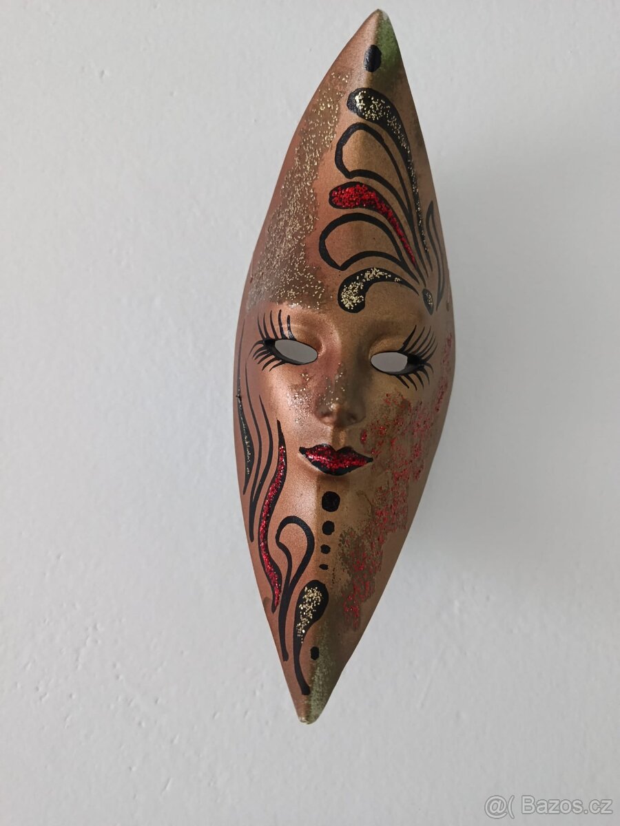 Masky na zavěšení - 2
