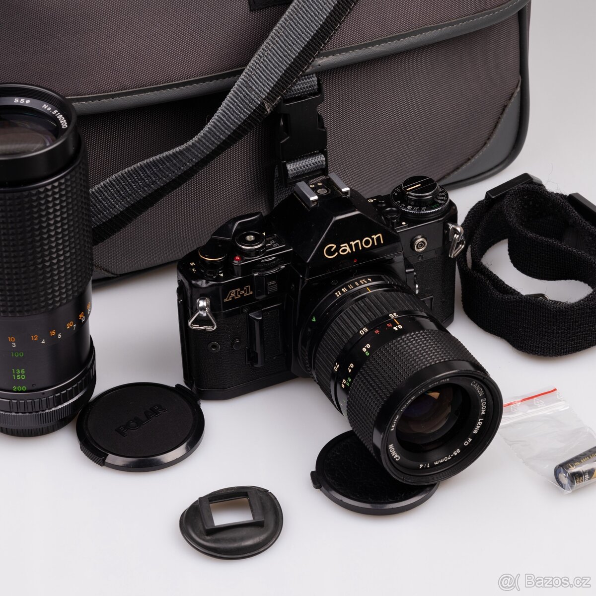 Canon A-1 se dvěma objektivy - 2