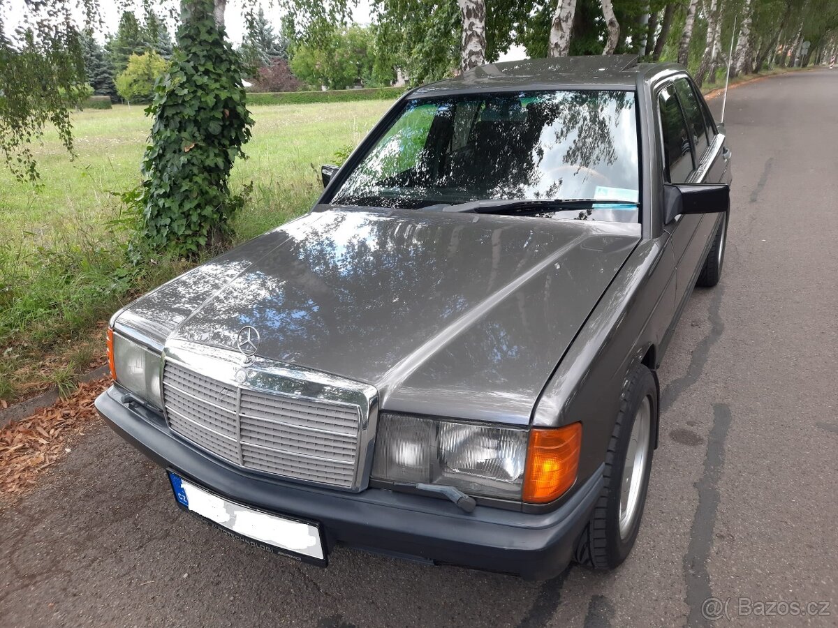Mercedes 190E 2.0.i. manuál - 2