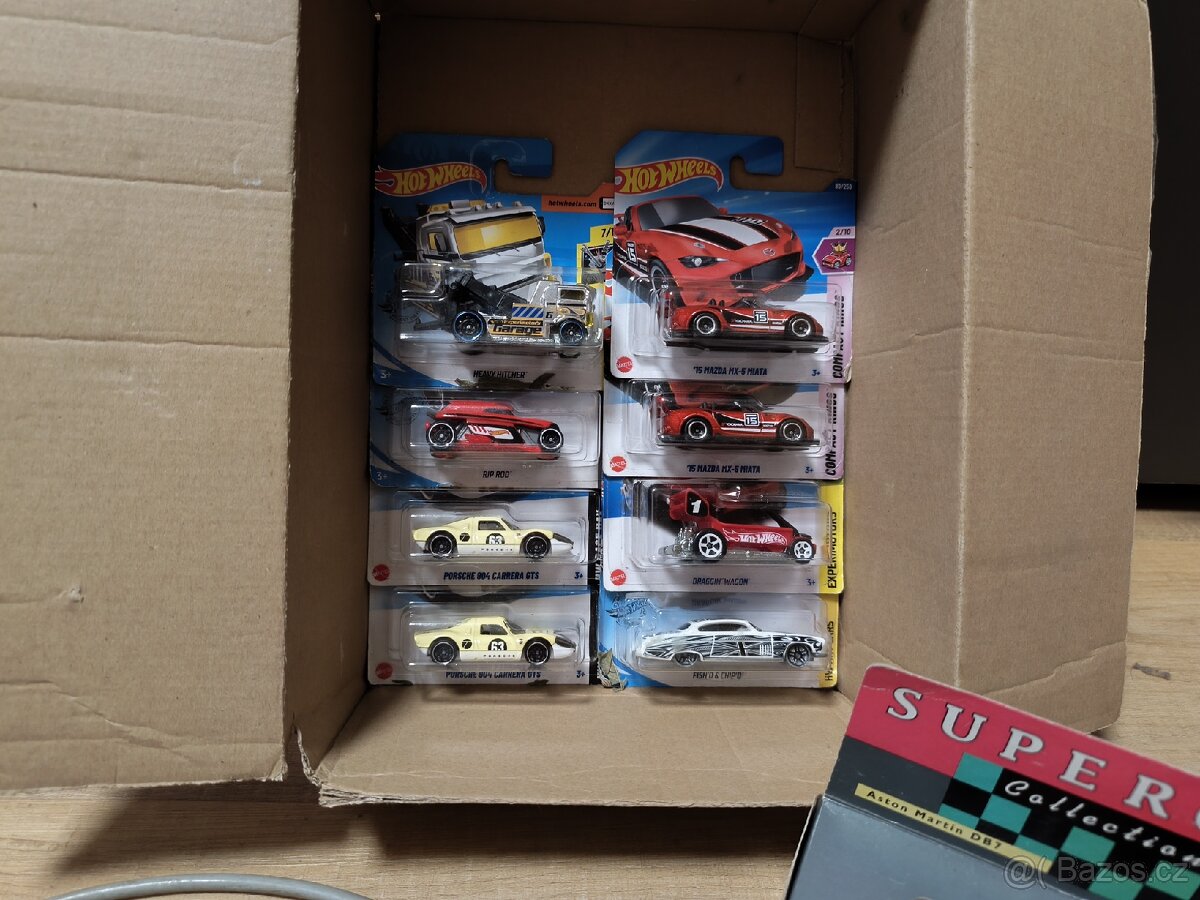 Ites, hotwheels... - 2