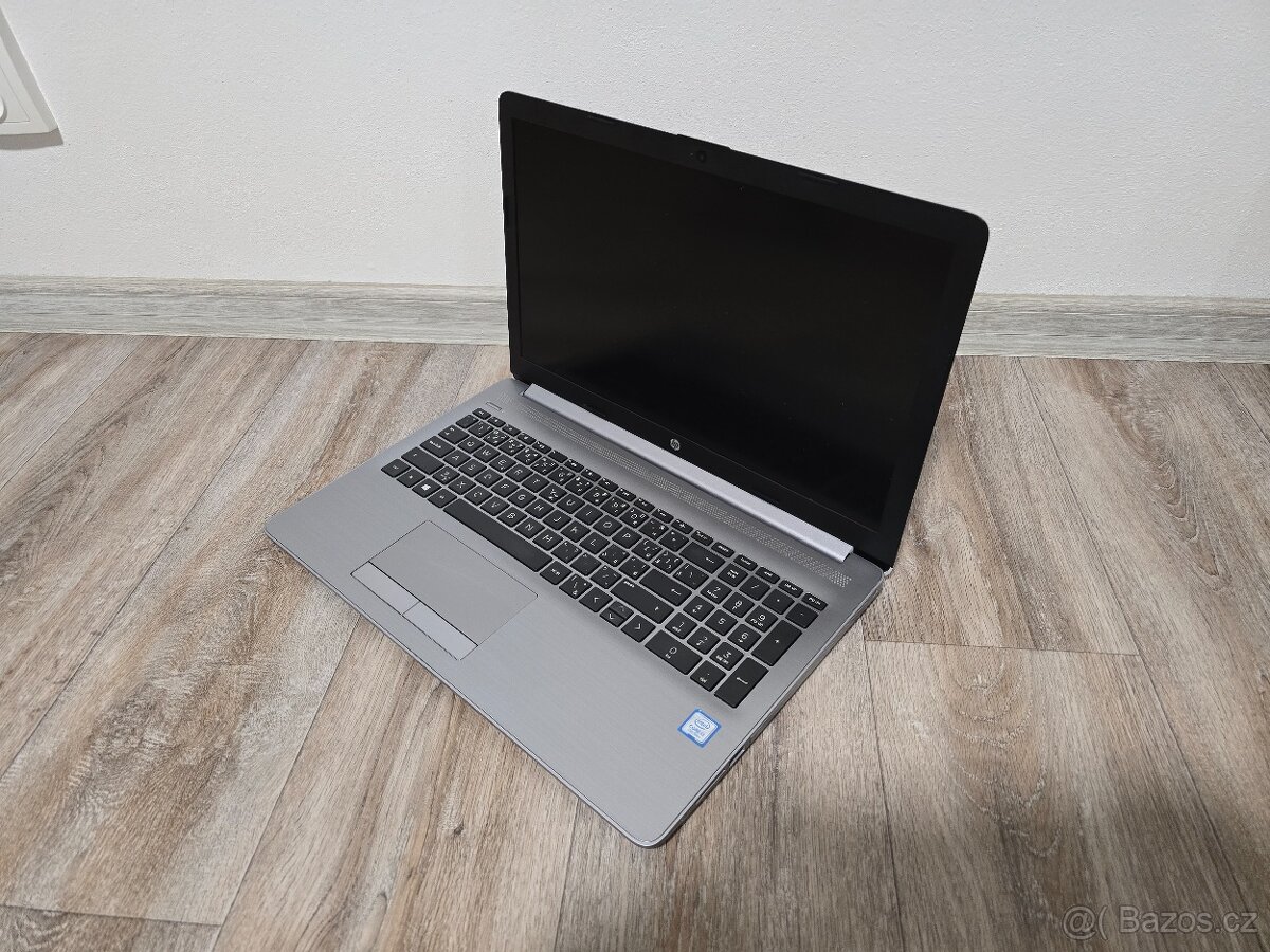 15,6" notebook HP 250 G7 Silver - 2
