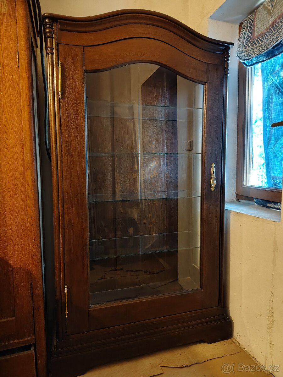 Skříň - 2
