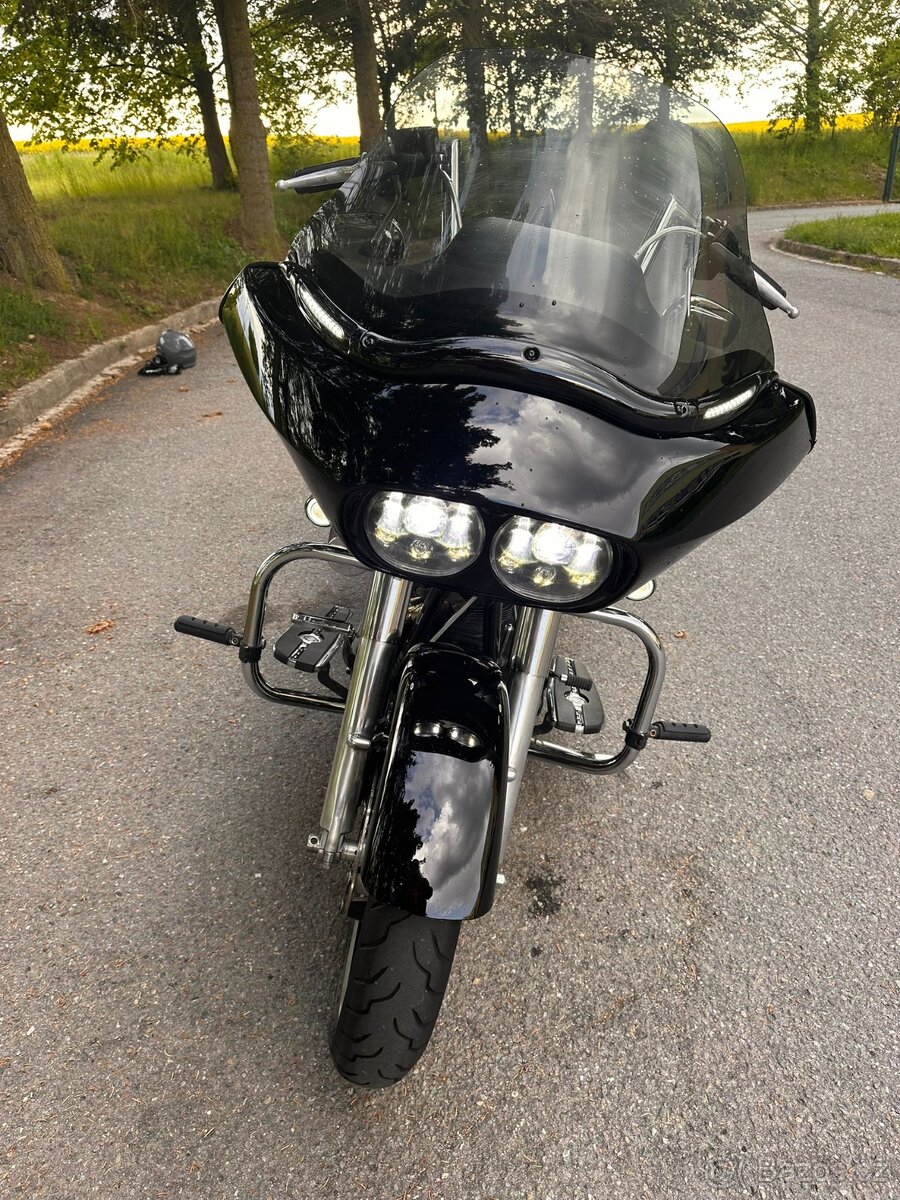 HARLEY DAVIDSON ROAD GLIDE CUSTOM, CHOPPER - 2