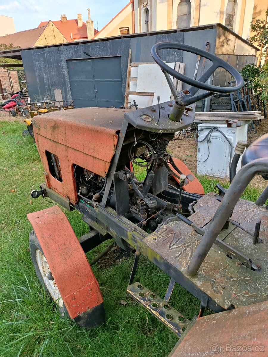 Traktor domácí vyroby - 2