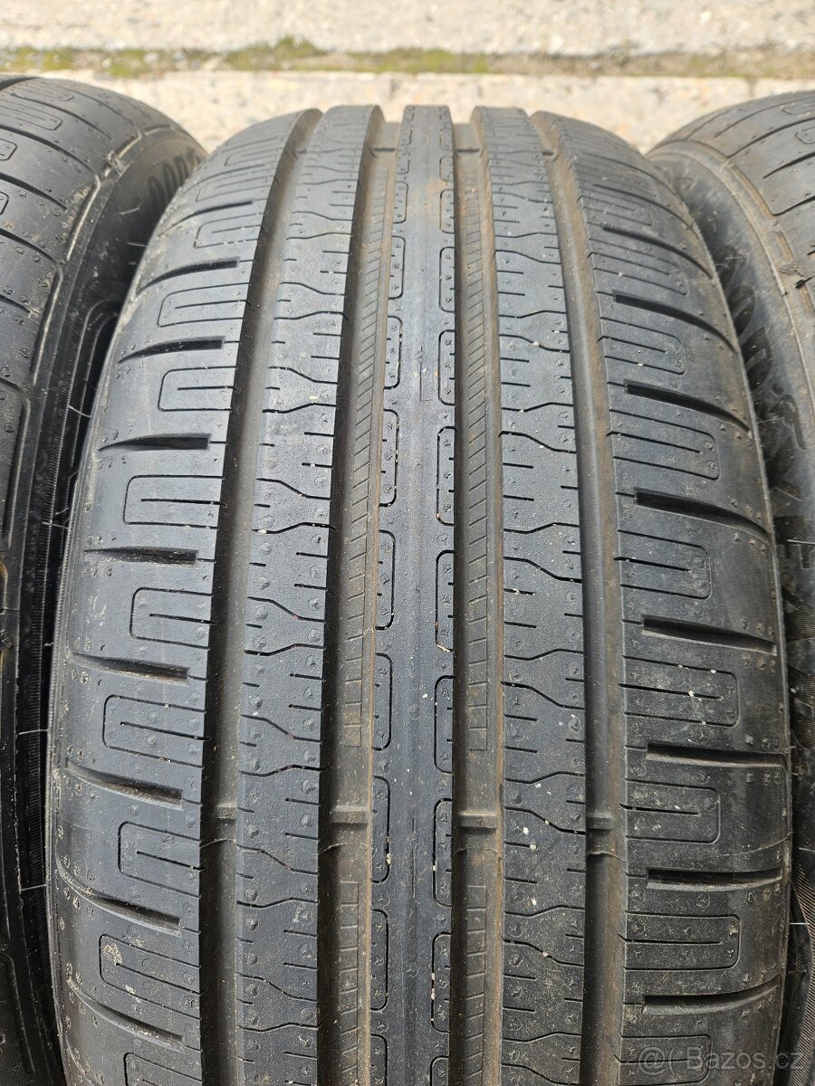 Letní pneumatiky 215/50R19 GoodYear - 2