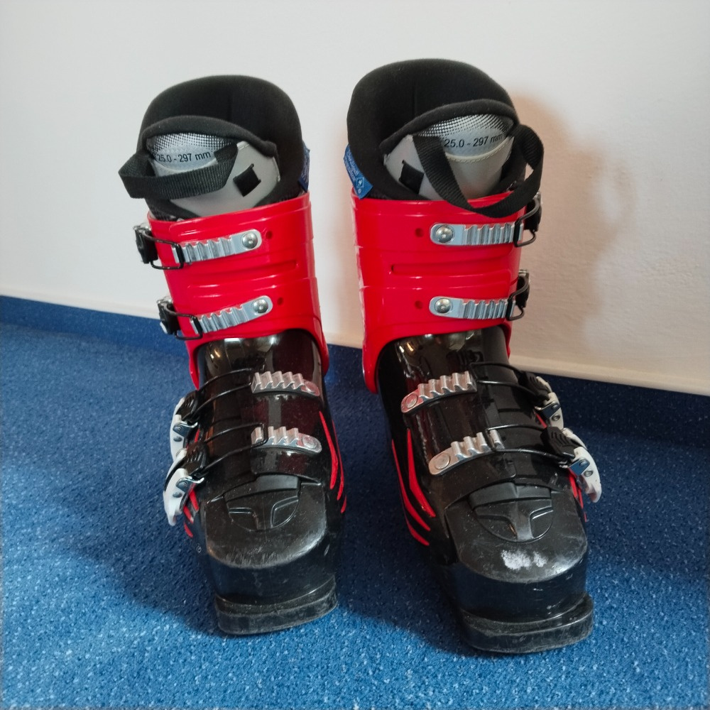 Prodám lyžařské boty Velikost 297mm - 2