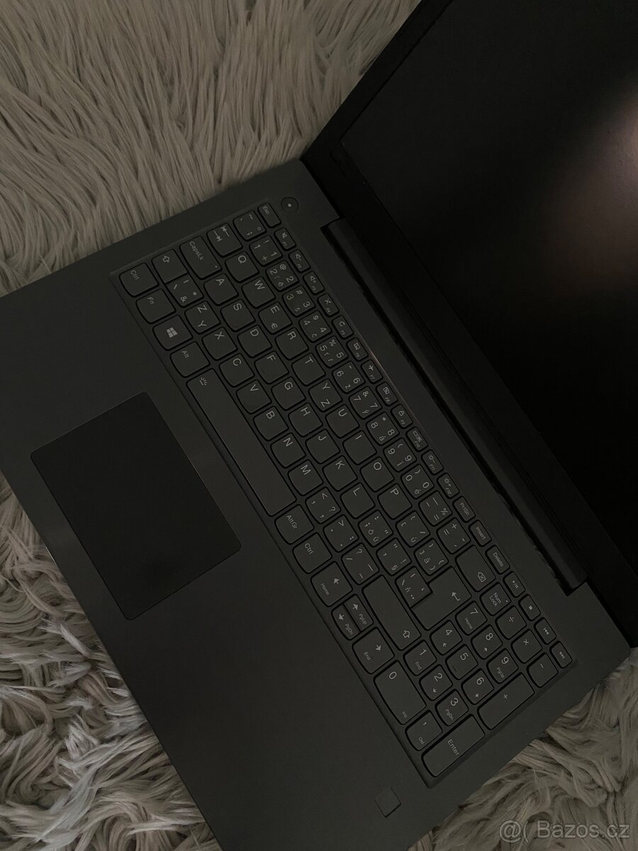LENOVO V330-15IKB šedý 15.6” type 81Ax - 2