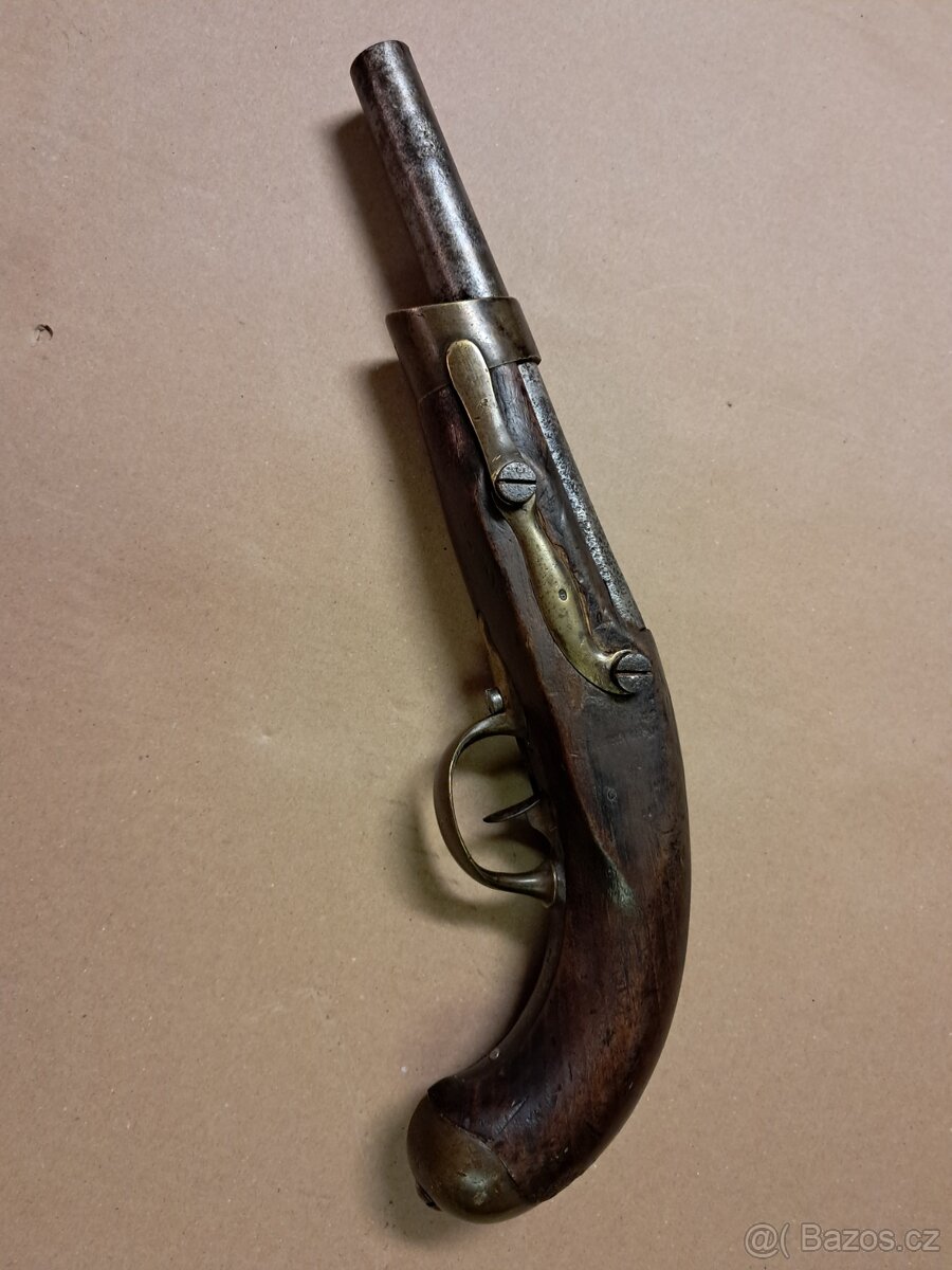 křesadlová pistole - 2