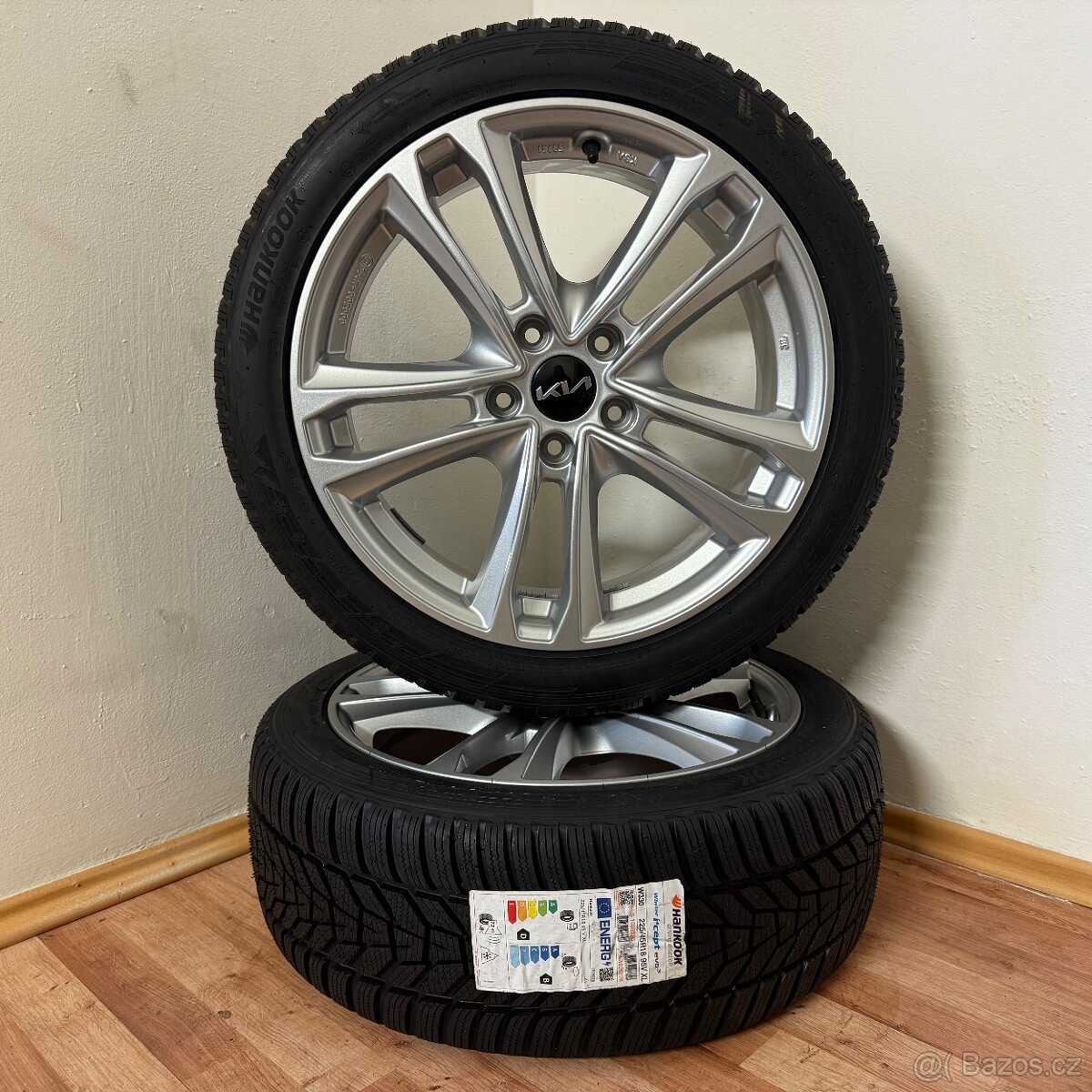 NOVÁ KIA XCEED 5x114,3 R18 ET49,5+ZIMNÍ 225/45R18 8,5mm - 2