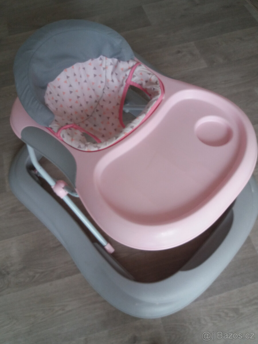 Starší chodítko - 2