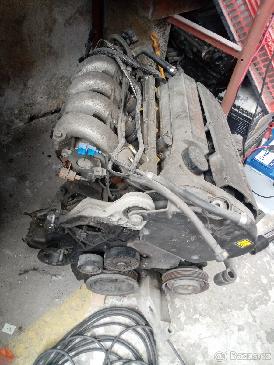 motor alfa romeo 1.4 TS - 2