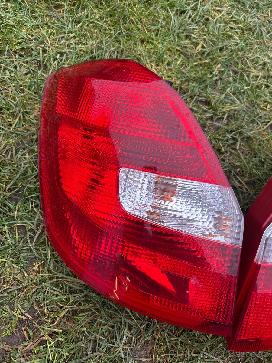 Zadní světla Škoda Fabia 2 - 2