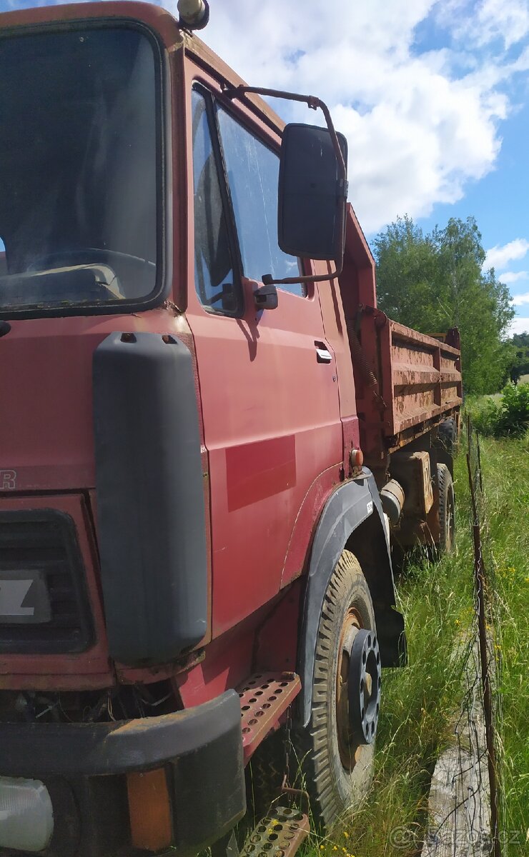 Liaz 151 (100, 110) třístranný sklápěč - 2