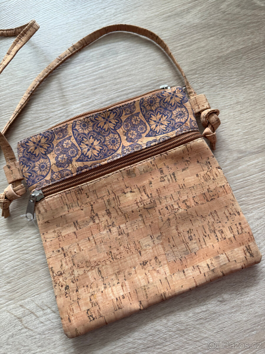 Korková taštička přes rameno - 2