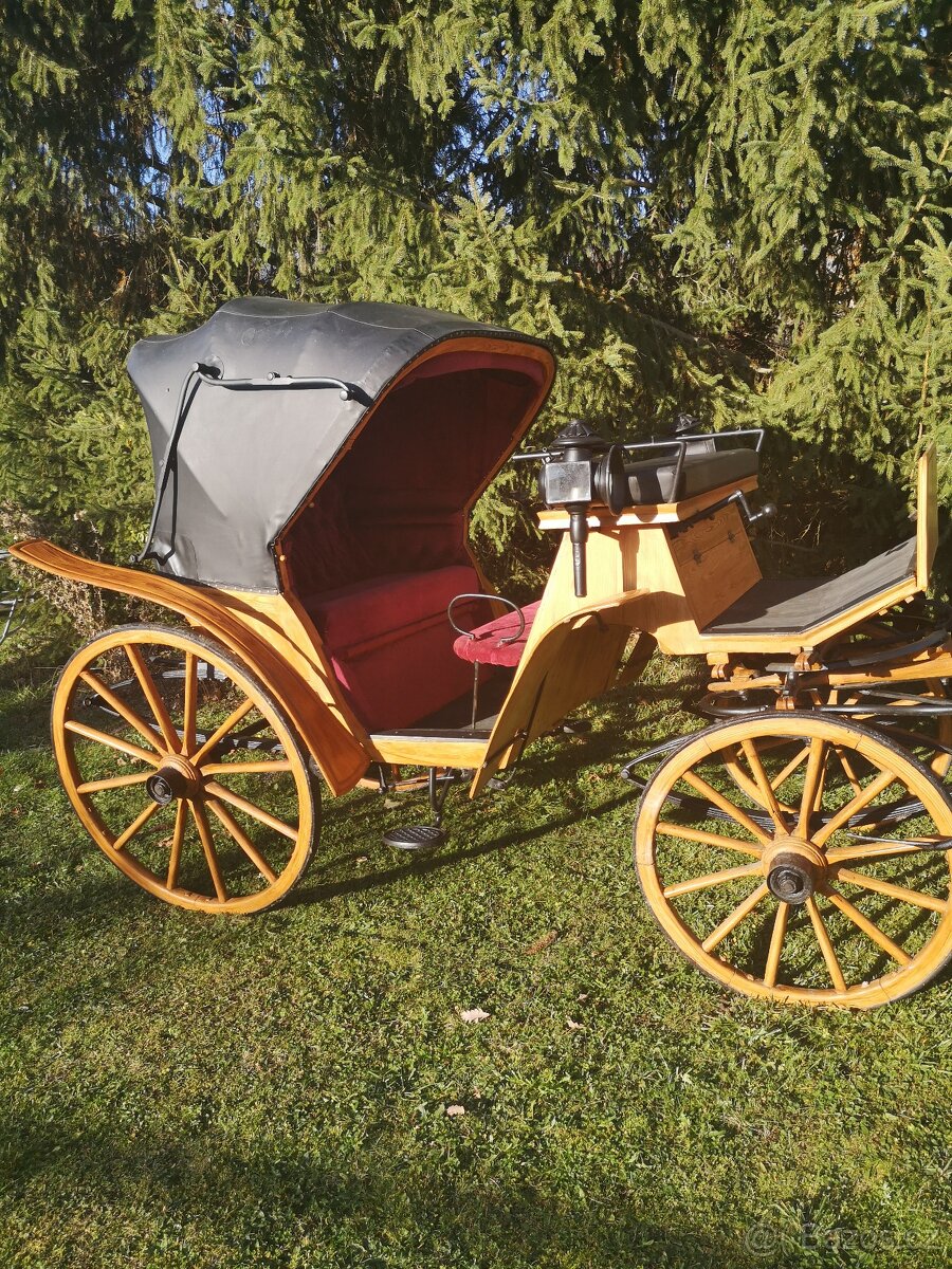 Kočár za koně typ Landauer - 2
