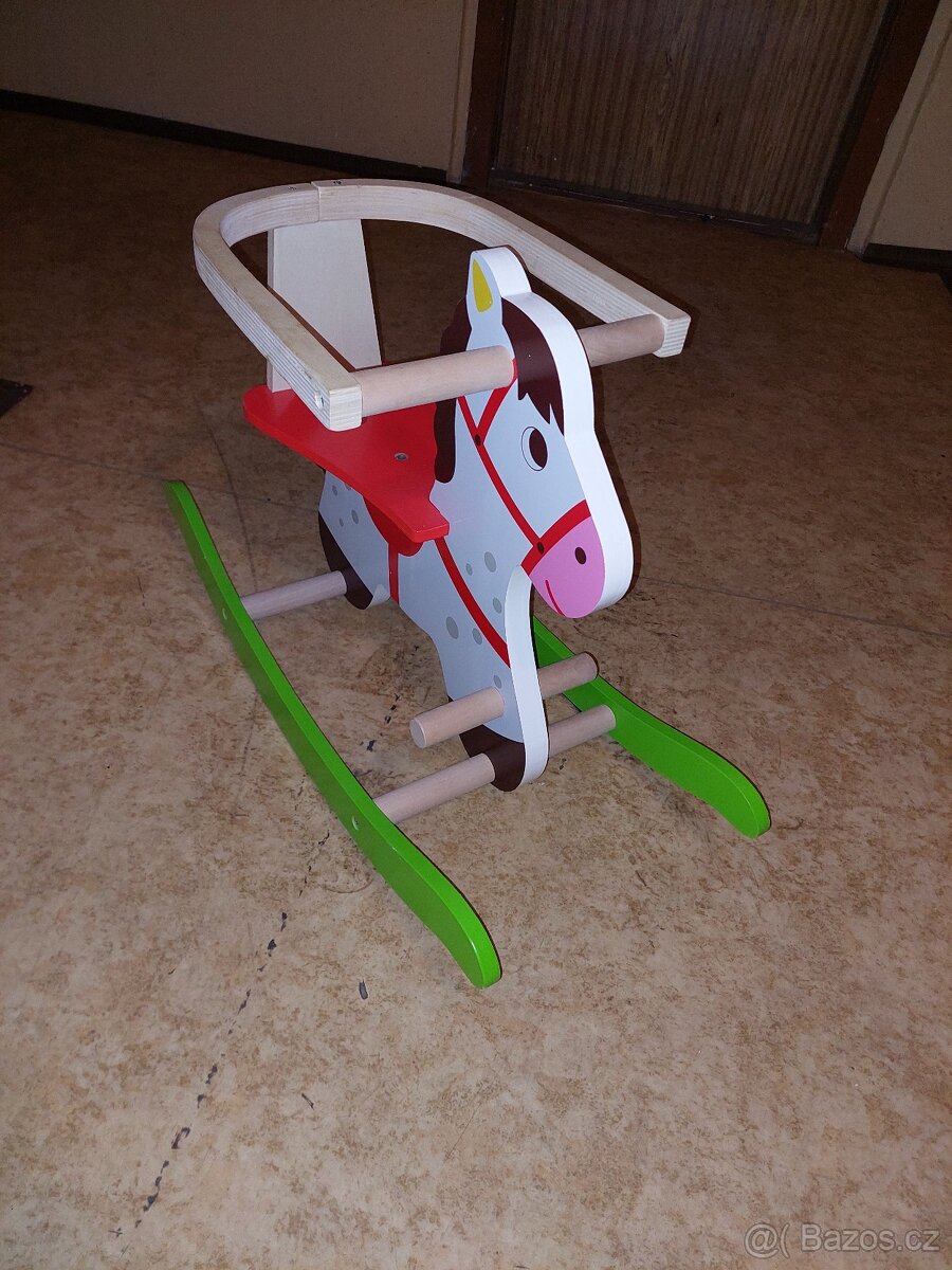 Detský drevený hojdací koník - 2