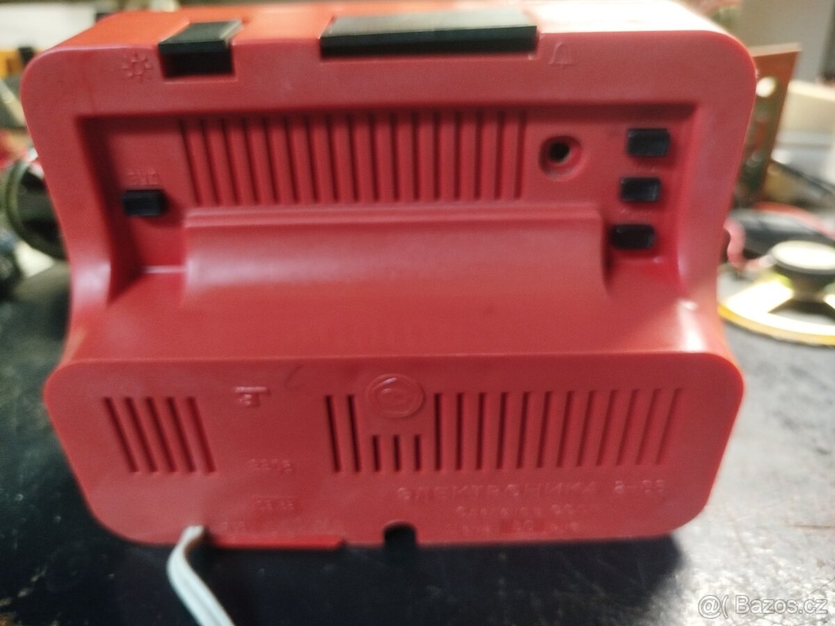 Sovětské hodiny Elektronika 2 - 2